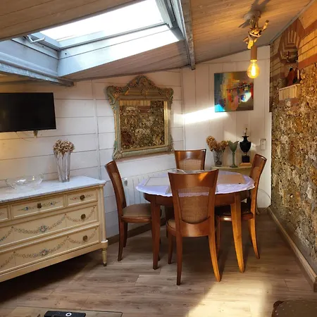 Gospodarstwo wiejskie La Garette *