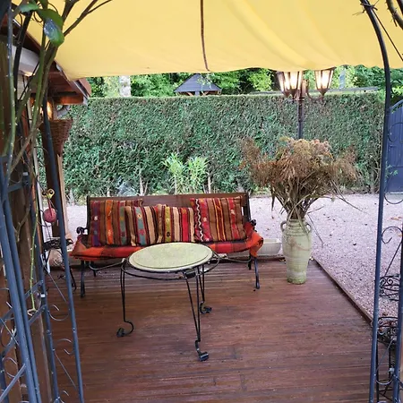 Gospodarstwo wiejskie La Garette *